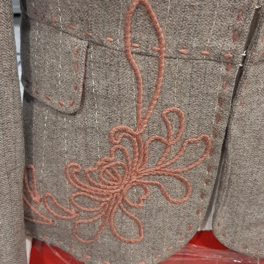 Wool blazer - Picture 1 of 9